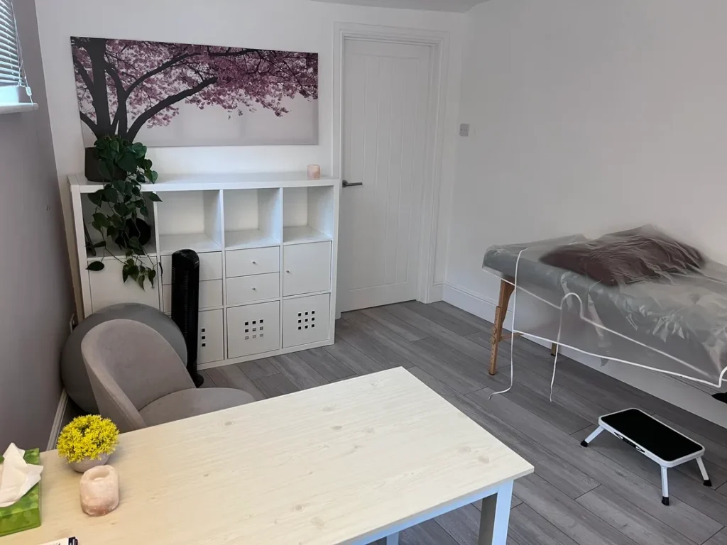 Kyan Clinic Marlow Acupuncture Room 1
